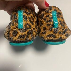 Leopard Tieks Size 6